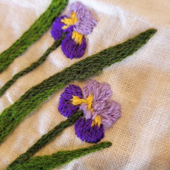 Vintage 1972 Embroidery Handmade Asian Lady Geisha Iris Slow Stitch Cottagecore - Picture 3 of 14